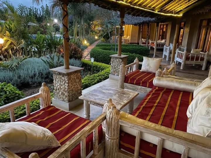 The Last Village Lodge Athi River Esterno foto