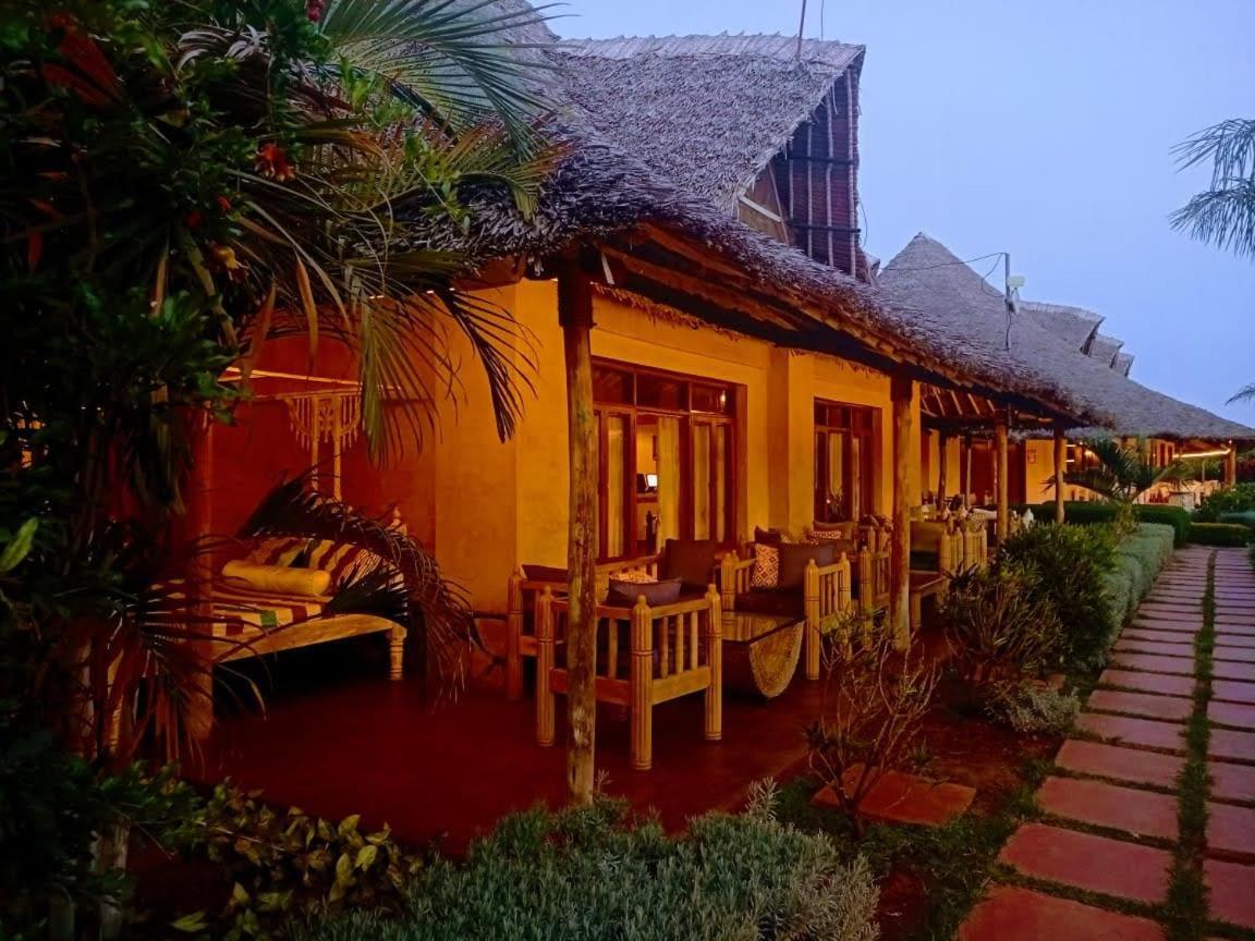 The Last Village Lodge Athi River Esterno foto