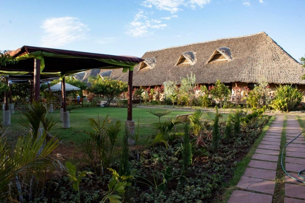 The Last Village Lodge Athi River Esterno foto