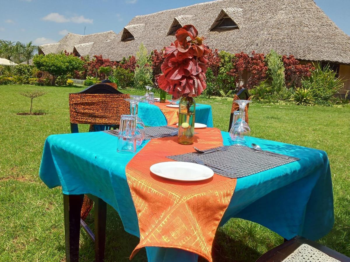 The Last Village Lodge Athi River Esterno foto